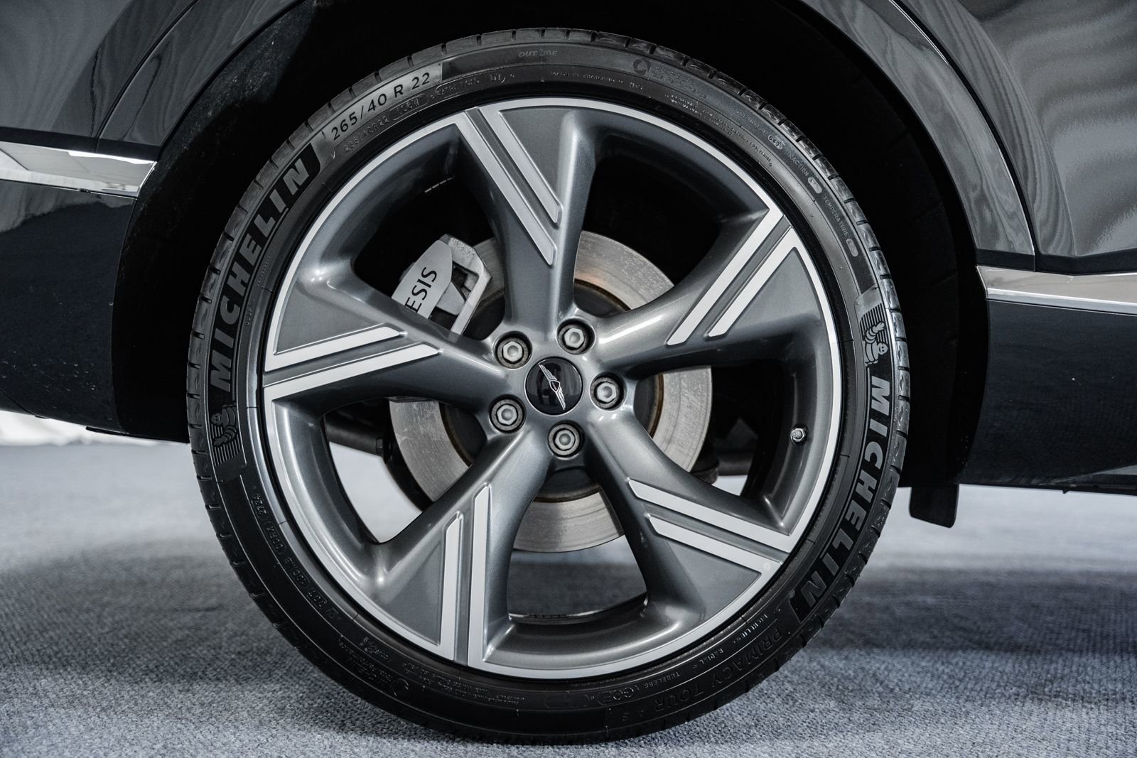 Used 2025 Genesis GV80 2.5T Prestige image 22