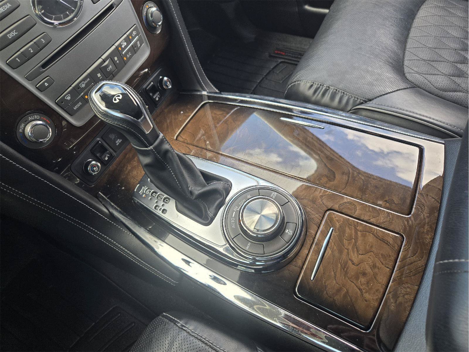 Used 2019 INFINITI QX80 Luxe w/ Proactive Package AWD/4WD image 18