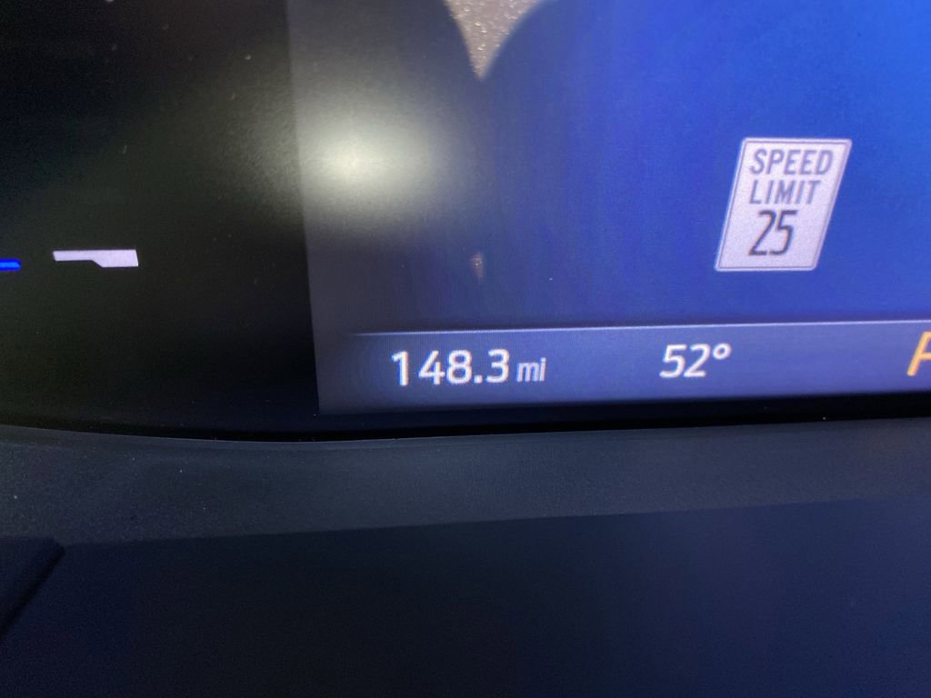 Certified 2025 Ford Escape ST-Line w/ Tech Pack #1 image 7