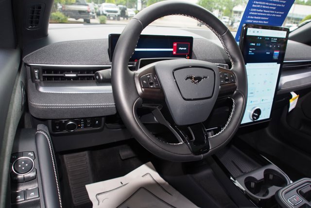 Certified 2025 Ford Mustang Mach-E GT AWD/4WD image 16