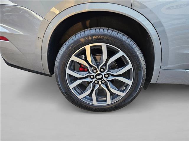 Used 2024 Cadillac XT6 Sport w/ Technology Package AWD/4WD image 18