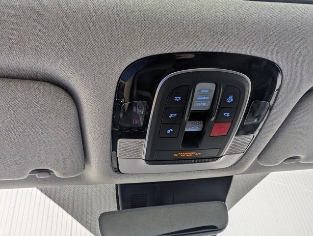 Used 2024 Hyundai Palisade Limited AWD/4WD image 9
