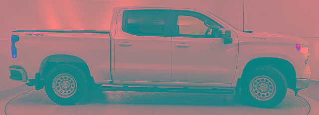 Used 2023 Chevrolet Silverado 1500 LT AWD/4WD image 2