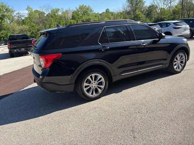 Certified 2024 Ford Explorer XLT w/ Equipment Group 202A AWD/4WD image 20