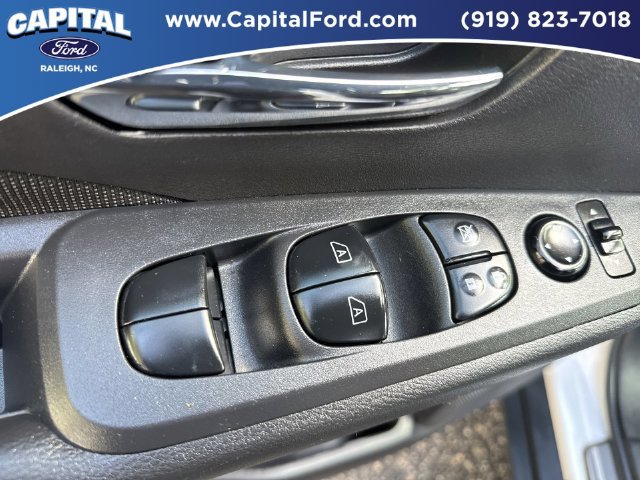Used 2024 Nissan Kicks SV FWD image 21