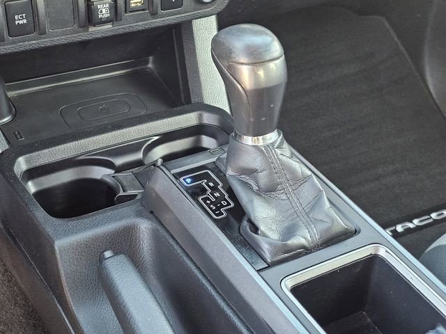 Used 2021 Toyota Tacoma TRD Off-Road image 20