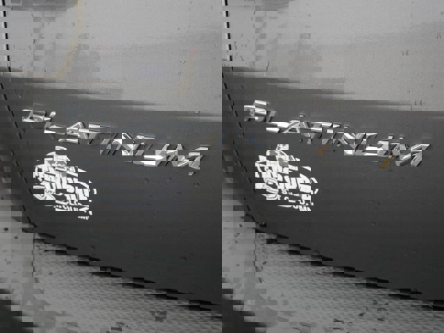 Certified 2024 Ford Escape Platinum image 21