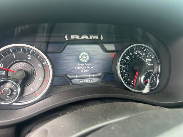 Used 2024 RAM 2500 Laramie w/ Night Edition AWD/4WD image 14