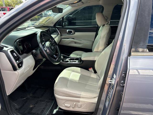Used 2021 Kia Sorento EX FWD image 16