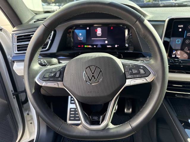 Used 2025 Volkswagen Atlas Cross Sport SEL Premium R-Line AWD/4WD image 21