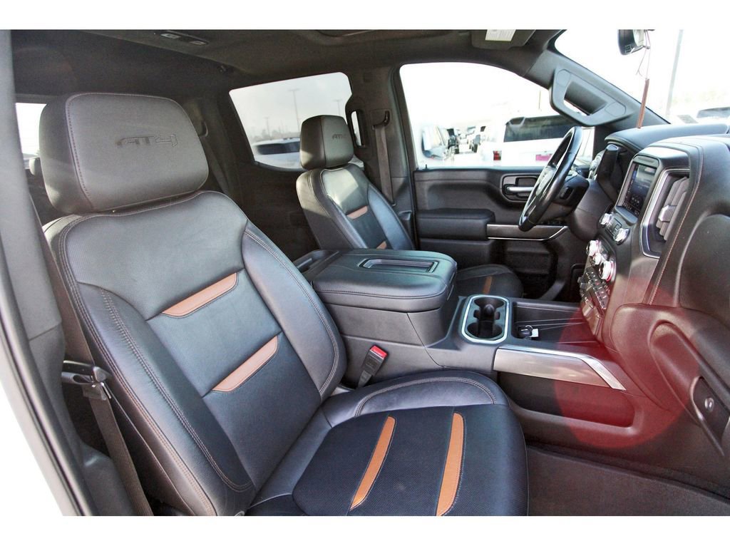 Used 2022 GMC Sierra 1500 AT4 w/ AT4 Premium Package image 26