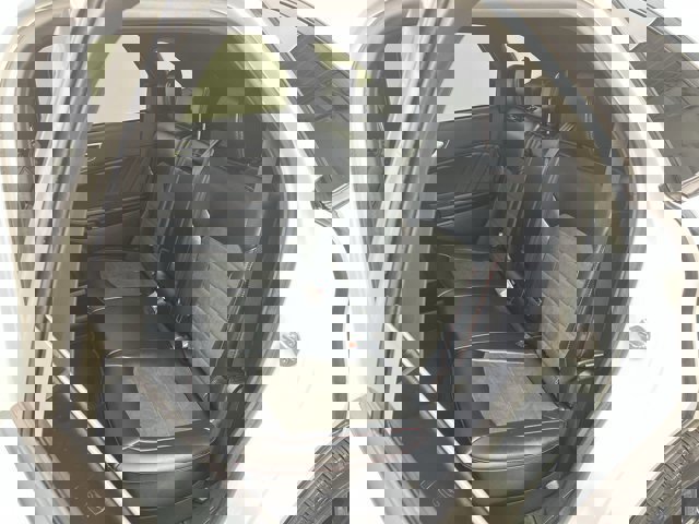 Certified 2022 Ford Edge ST-Line w/ Class II Trailer Tow Package image 16