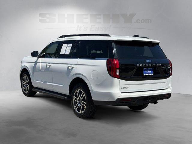 Certified 2025 Ford Expedition Active AWD/4WD image 15