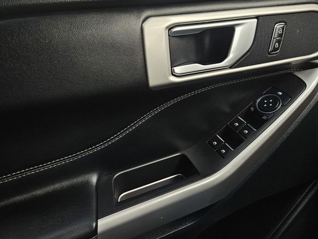 Certified 2023 Ford Explorer XLT w/ Equipment Group 202A image 35