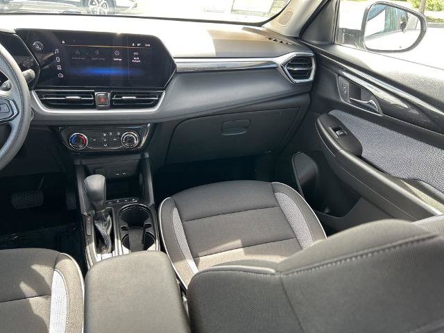 Used 2026 Chevrolet TrailBlazer LT FWD image 11