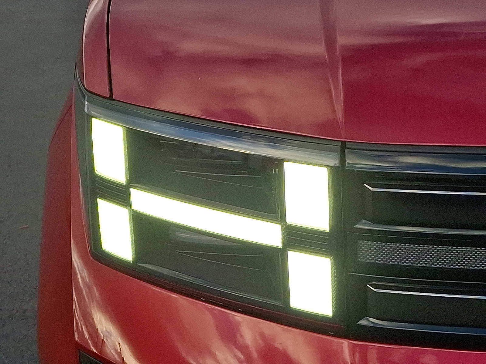 Used 2024 Hyundai Santa Fe XRT image 9