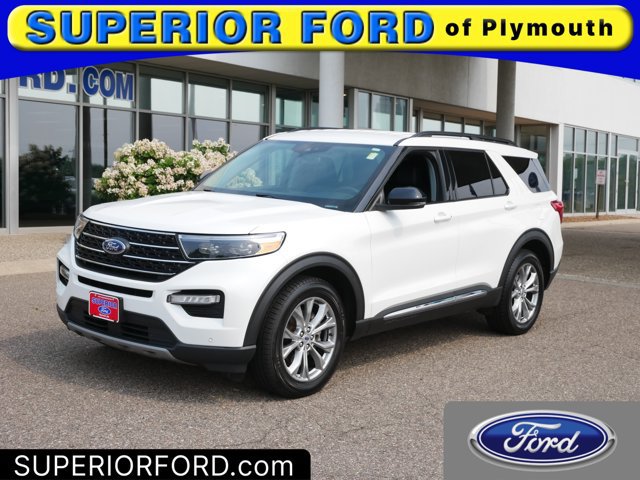Certified 2023 Ford Explorer XLT w/ Equipment Group 202A AWD/4WD image 1
