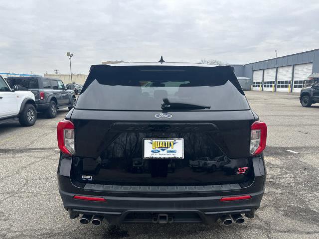 Certified 2022 Ford Explorer ST w/ Equipment Group 401A image 3