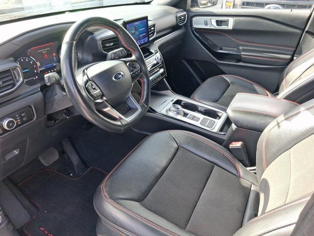 Certified 2023 Ford Explorer ST-Line w/ Class IV Trailer Tow Package RWD image 11