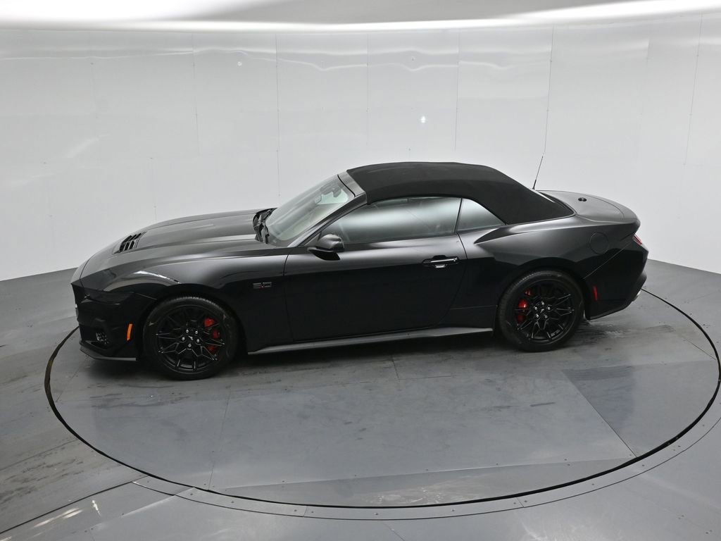 Certified 2025 Ford Mustang GT Premium w/ GT Performance Package image 40