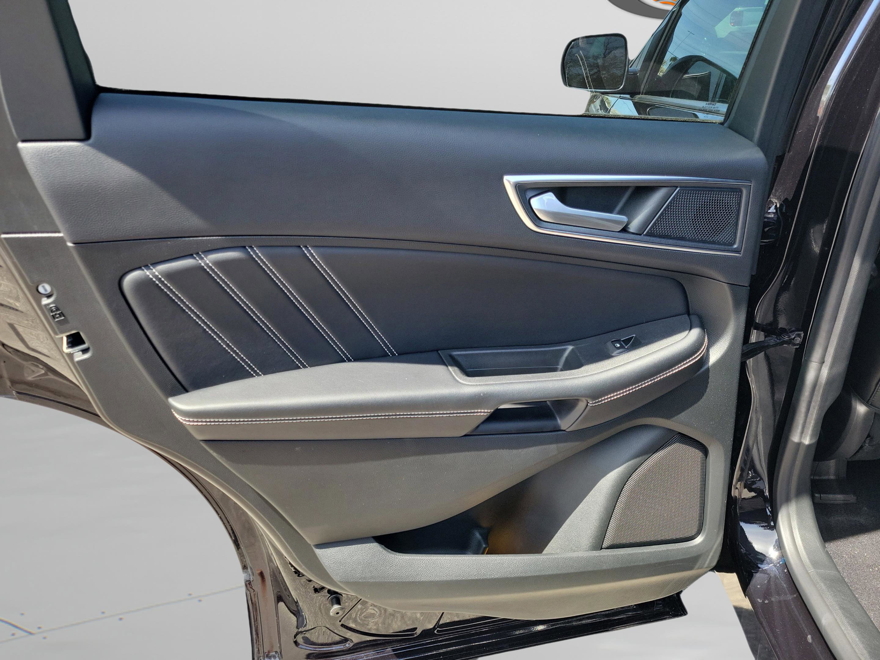 Certified 2022 Ford Edge ST AWD/4WD image 23
