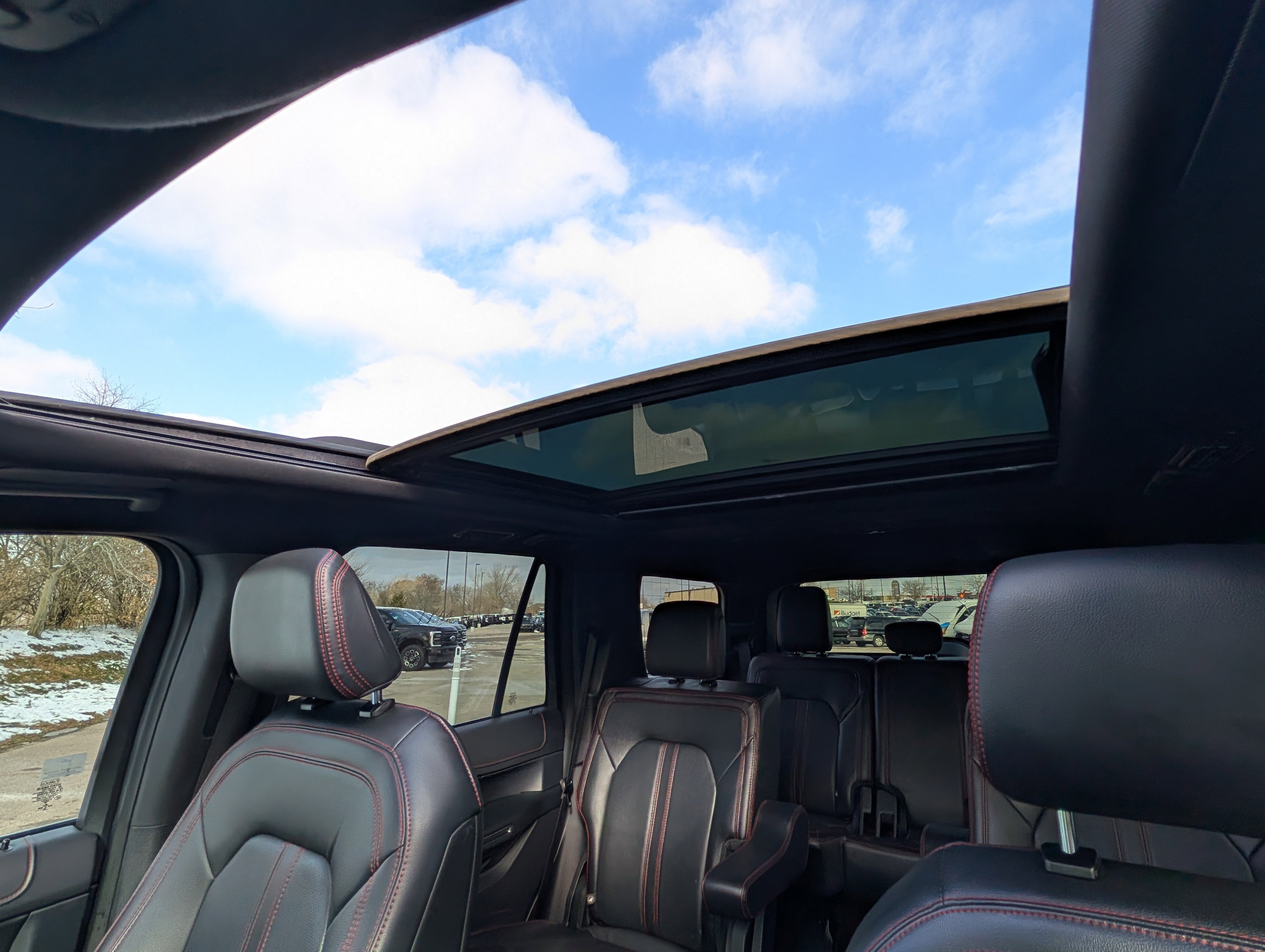 Certified 2022 Ford Expedition Limited image 30