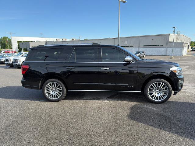Certified 2024 Ford Expedition Max Platinum AWD/4WD image 4