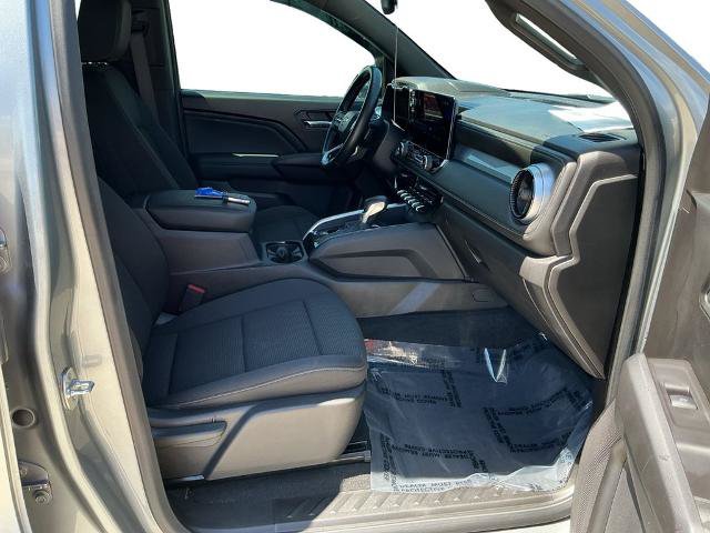 Used 2024 Chevrolet Colorado LT w/ LT Convenience Package RWD image 25