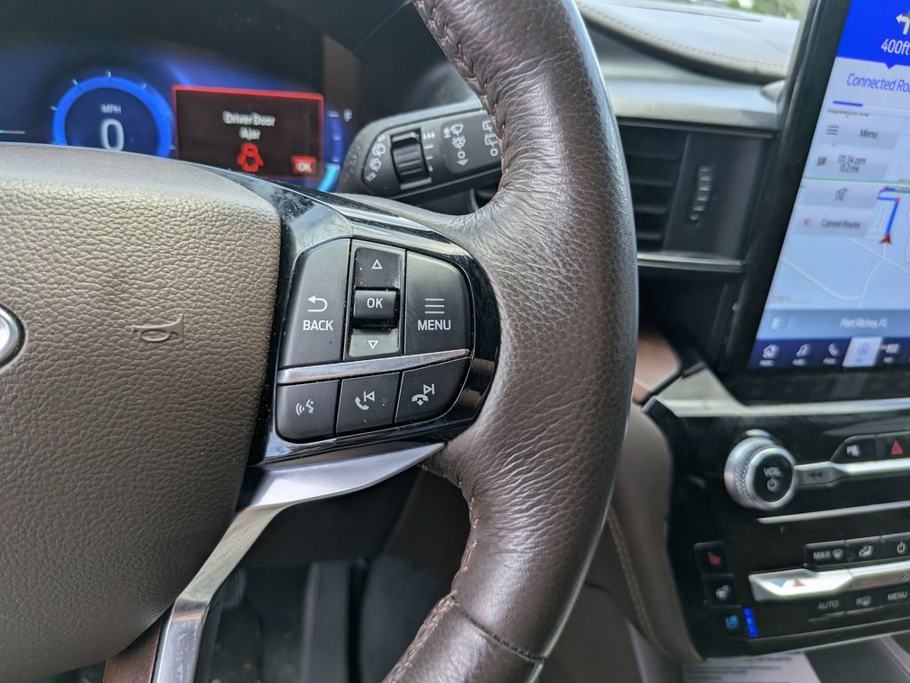 Certified 2024 Ford Explorer King Ranch w/ Technology Package RWD image 30