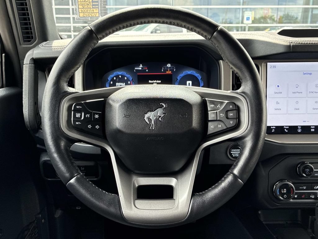 Certified 2025 Ford Bronco Outer Banks AWD/4WD image 19