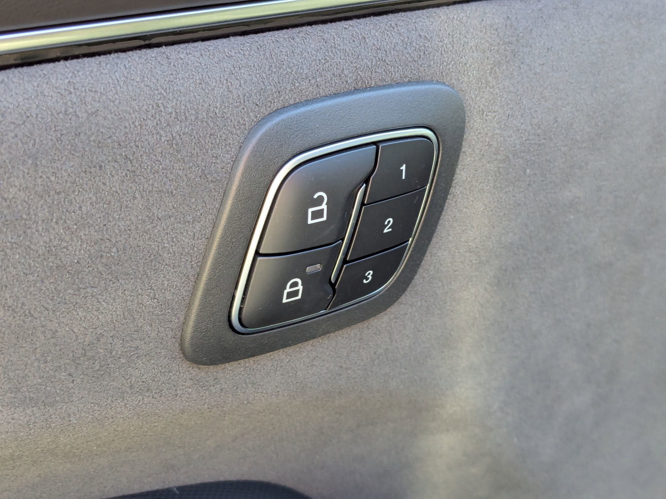 Certified 2025 Ford Mustang Mach-E GT image 13