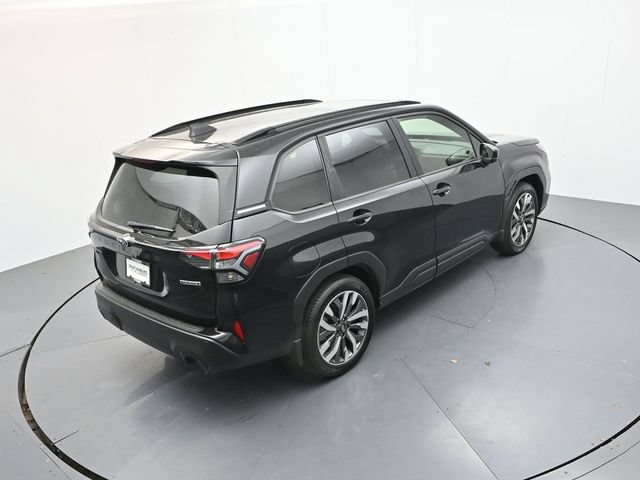Used 2025 Subaru Forester Touring w/ Popular Package - Touring AWD/4WD image 25