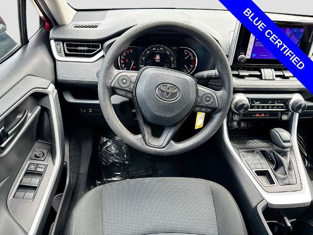 Used 2023 Toyota RAV4 LE AWD/4WD image 19