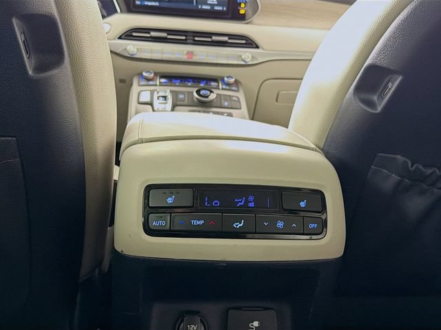 Used 2022 Hyundai Palisade SEL w/ Premium Package FWD image 32