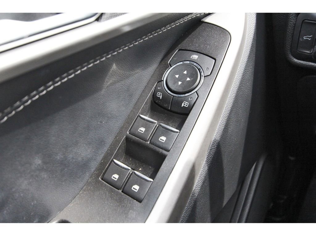 Certified 2022 Ford Explorer XLT w/ Equipment Group 202A image 22