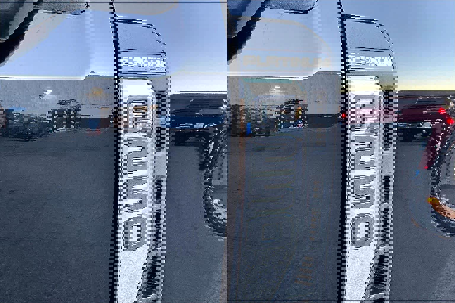 Certified 2025 Ford F250 Platinum w/ Platinum Plus Package image 12