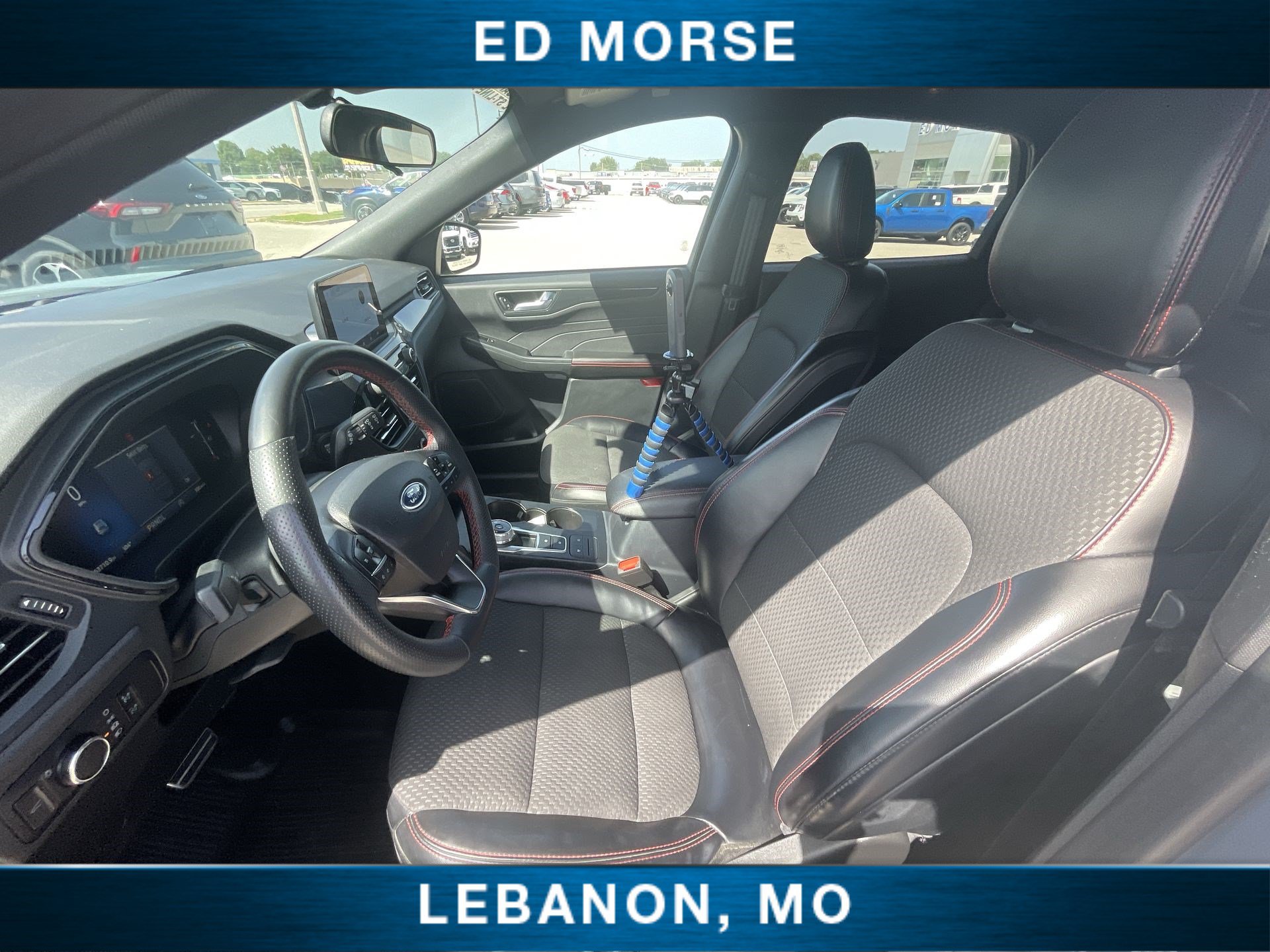 Certified 2023 Ford Escape ST-Line AWD/4WD image 17