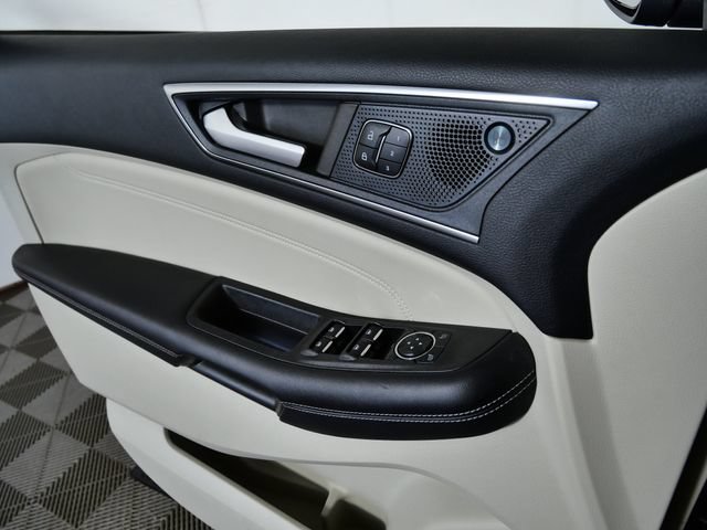 Certified 2023 Ford Edge Titanium AWD/4WD image 27