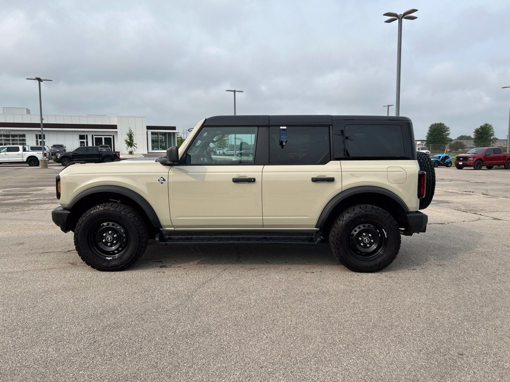 Certified 2026 Ford Bronco Outer Banks AWD/4WD image 9