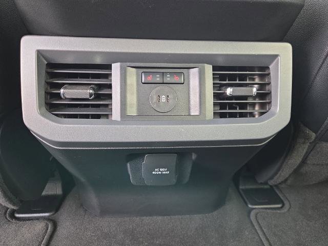 Certified 2025 Ford F450 Lariat w/ FX4 Off-Road Package AWD/4WD image 33
