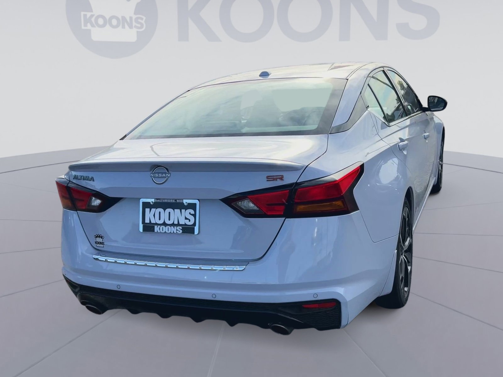 Used 2023 Nissan Altima 2.5 SR w/ SR Premium Package image 5