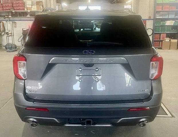 Certified 2024 Ford Explorer XLT w/ Equipment Group 202A AWD/4WD image 5