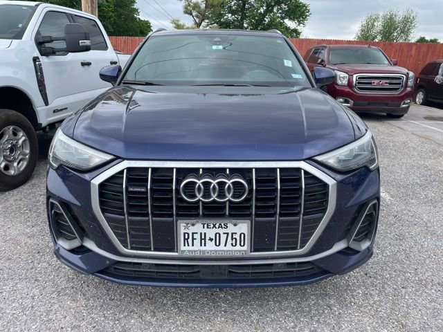 Used 2021 Audi Q3 2.0T Premium w/ Convenience Package AWD/4WD image 3