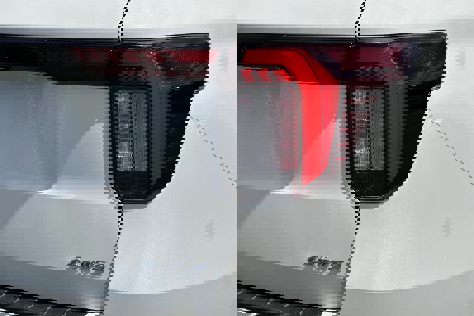 Certified 2025 Ford Explorer ST-Line image 28