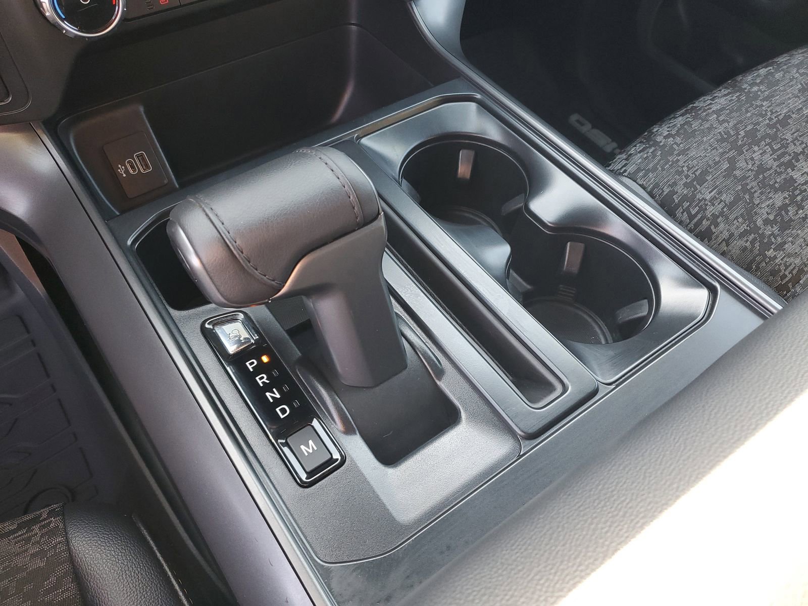 Certified 2025 Ford F150 Tremor w/ Tow/Haul Package AWD/4WD image 29