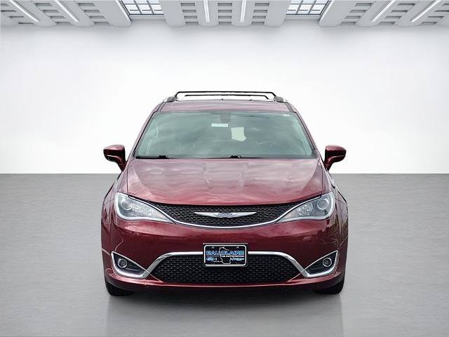 Used 2018 Chrysler Pacifica Touring-L w/ Tire & Wheel Group FWD image 8