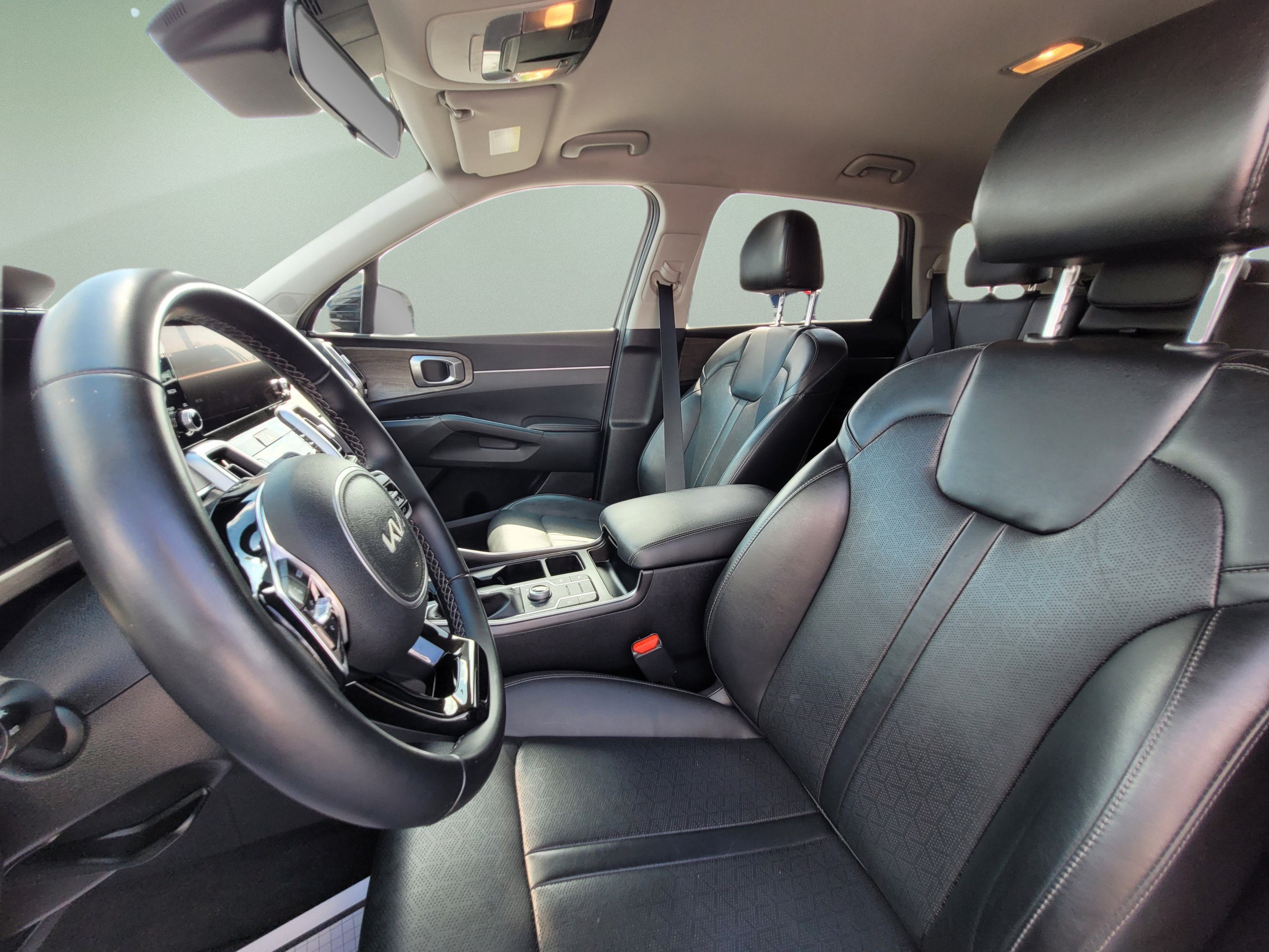 Used 2022 Kia Sorento S AWD/4WD image 30