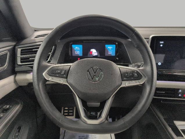 Used 2025 Volkswagen Atlas Cross Sport SEL Premium R-Line AWD/4WD image 6