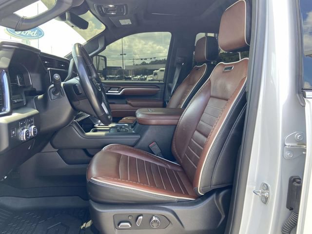 Used 2024 GMC Sierra 2500 Denali Ultimate AWD/4WD image 13