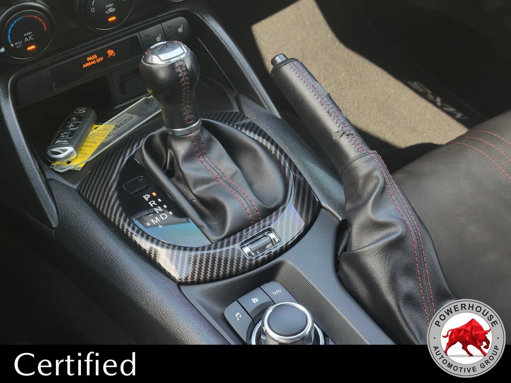 Used 2018 MAZDA MX-5 Miata Club RWD image 23